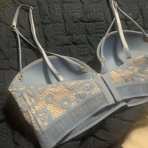 Victoria’s Secret bra - Picture 7 of 8